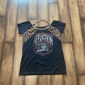 Affliction size L